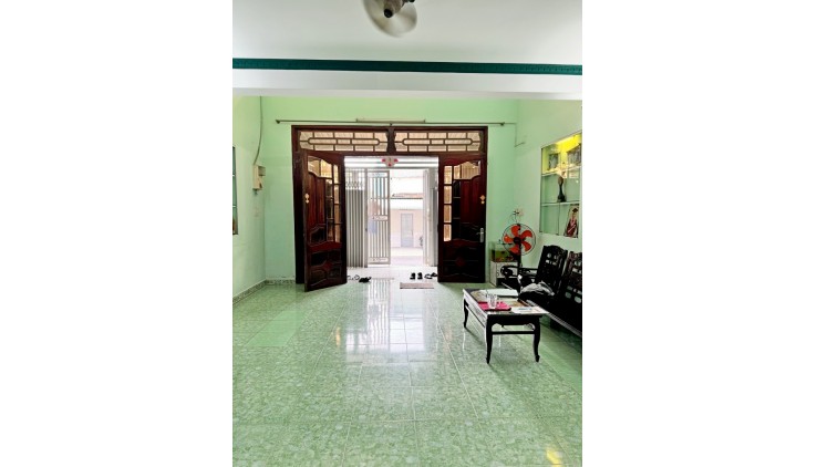 Mặt tiền đường sổ 26 An Dương Vương 5x16 đúc 4 tầng chỉ 9 tỷ 4